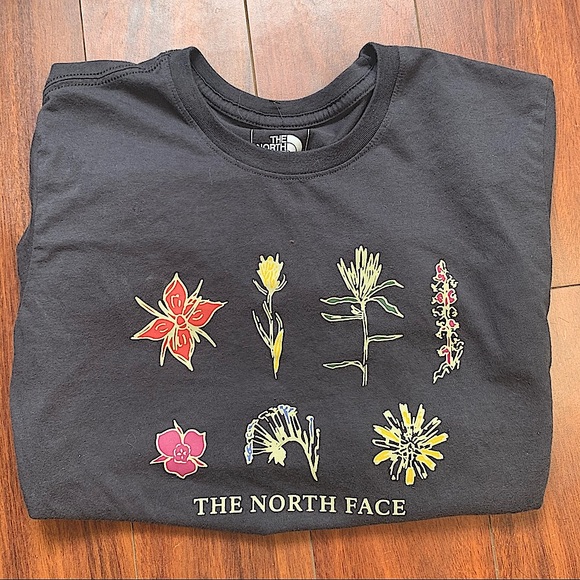 The North Face Tops - THE NORTH FACE FLORAL BLACK SHORT SLEEVE TSHIRT